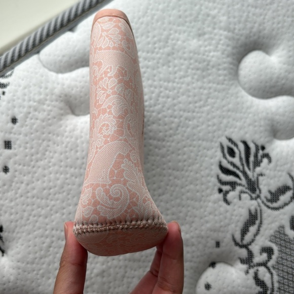 Javasok Medium Paisley Pink Cats - Picture 3 of 9